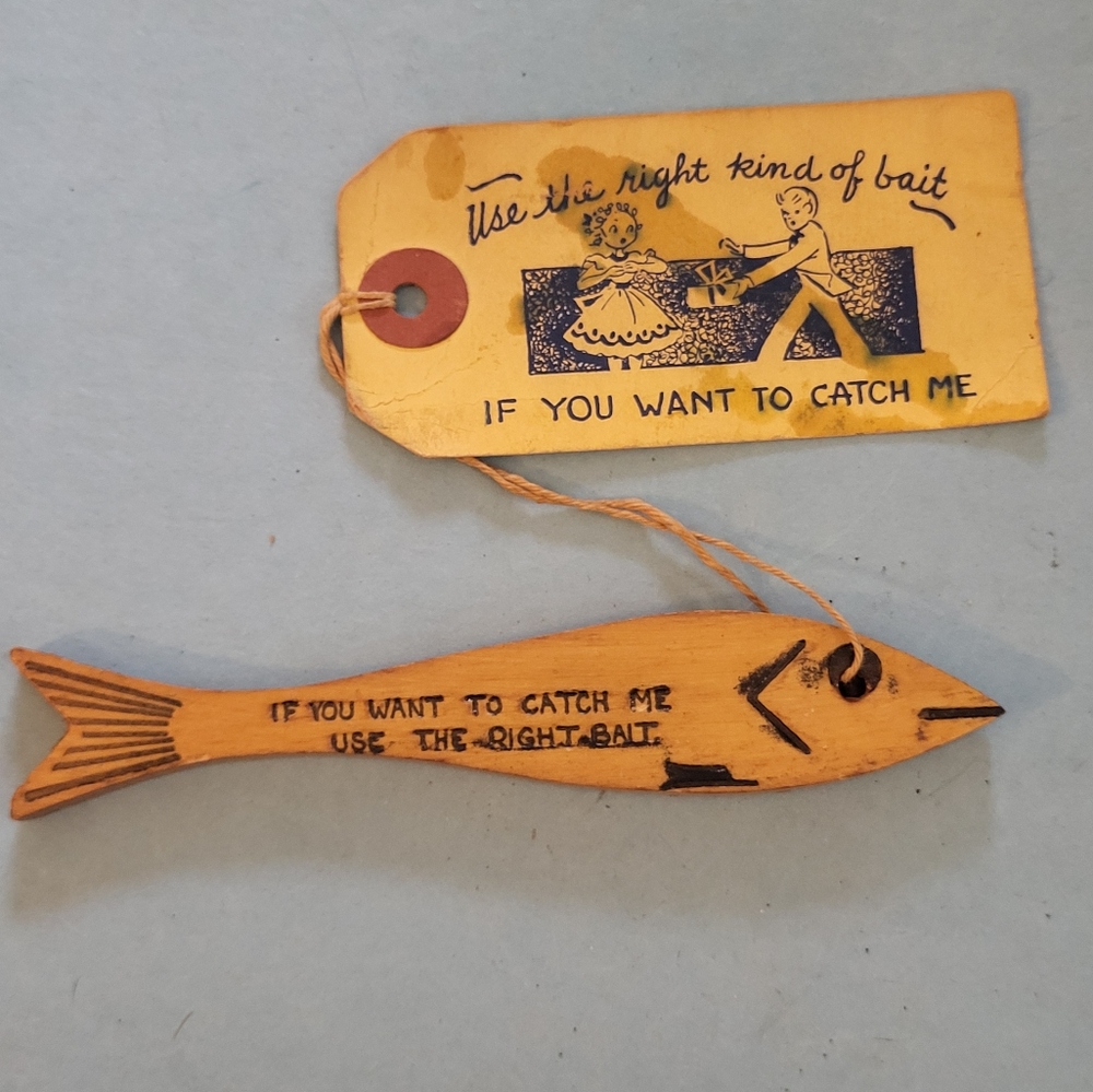 Vintage 1960's Betterton Beach MD Wooden Fish Decor with Tag #241